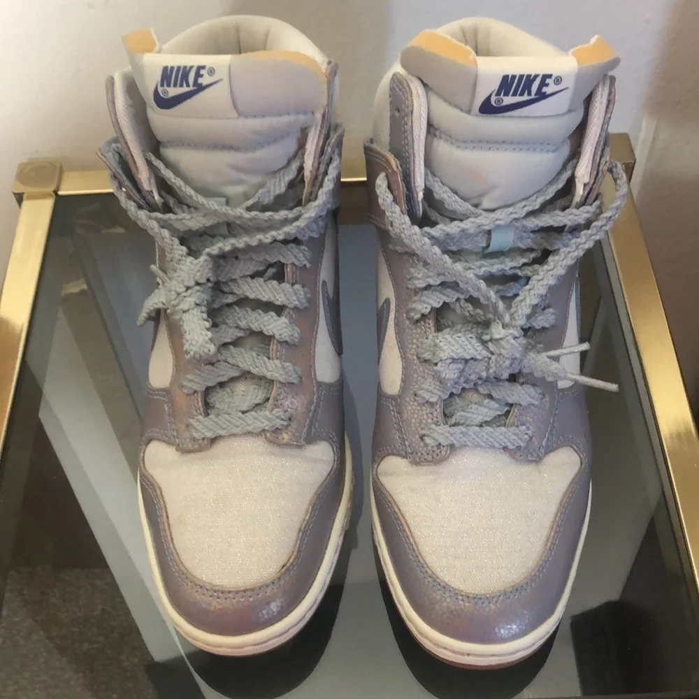 Nike sky high hidden wedge shoes size 8 - Picture 2 of 14